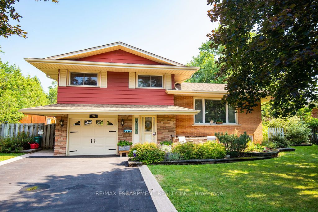 220 Livingston Ave
