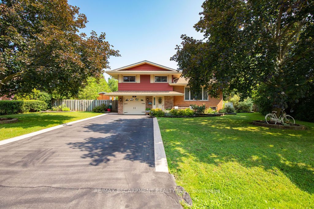 220 Livingston Ave