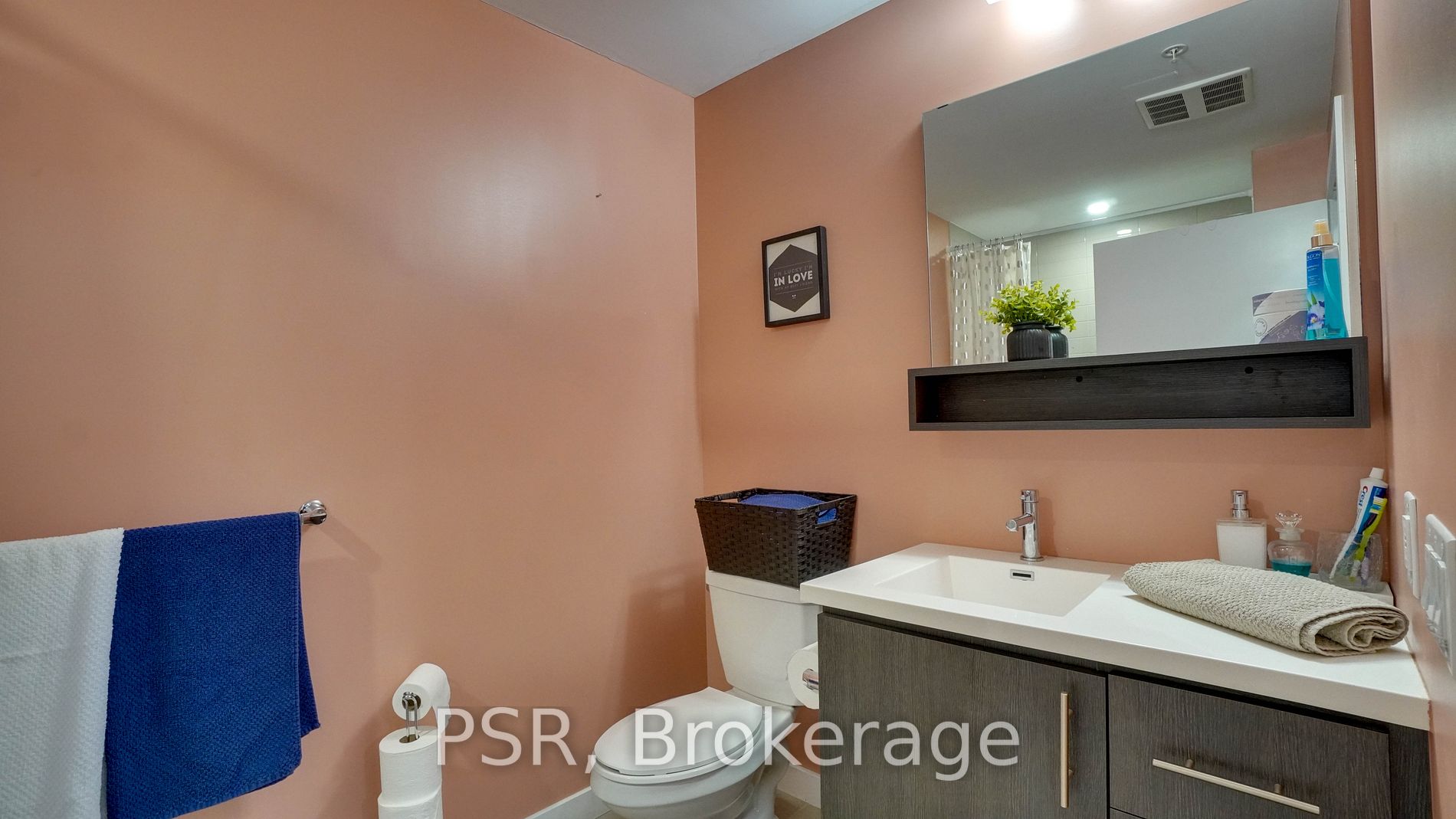 40 Esplanade Lane, #211