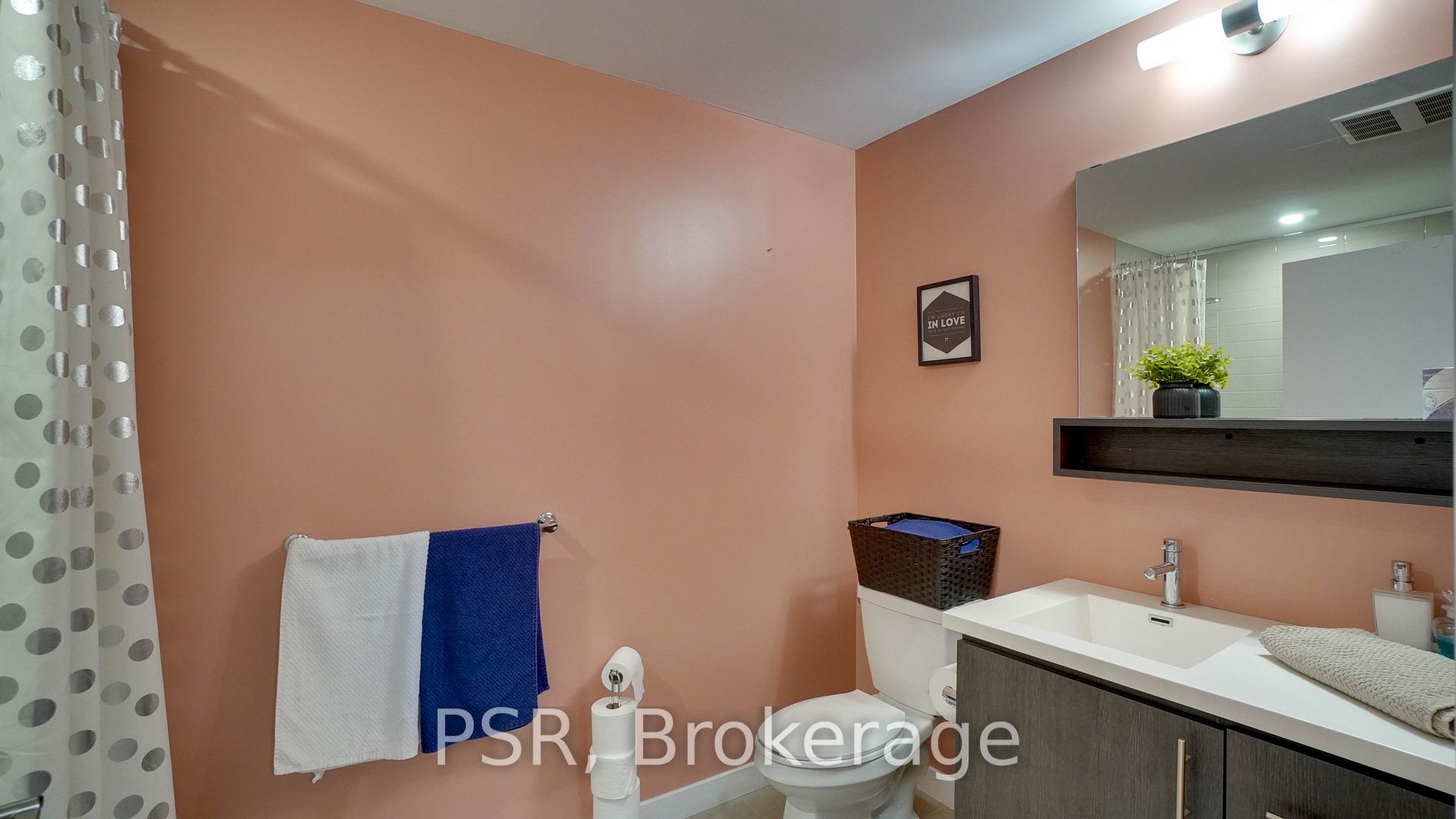 40 Esplanade Lane, #211
