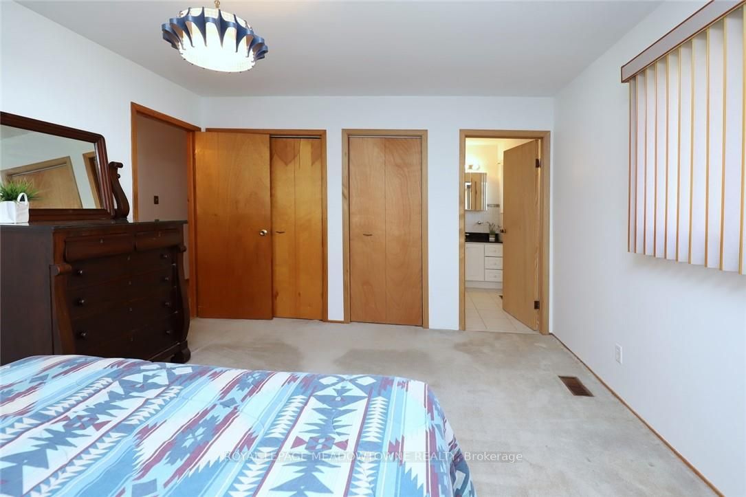 59 Wellington 124 Road