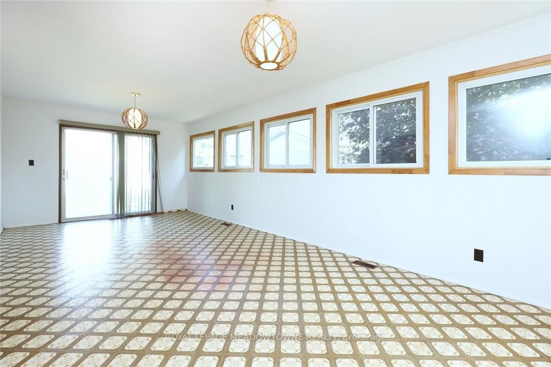 59 Wellington 124 Road