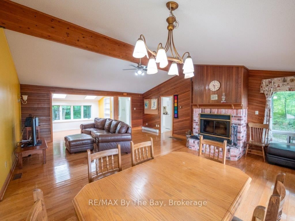 30 Island Dr
