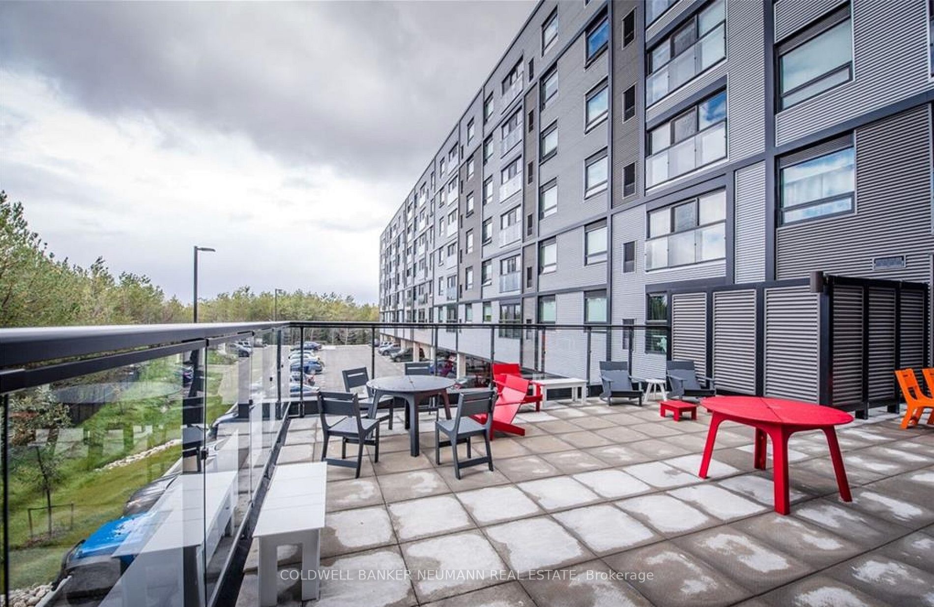 1291 Gordon Street, #218