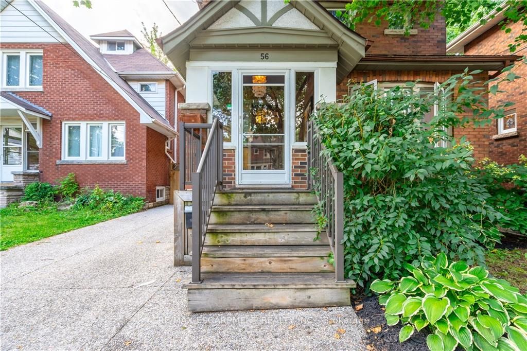 56 Newton Ave