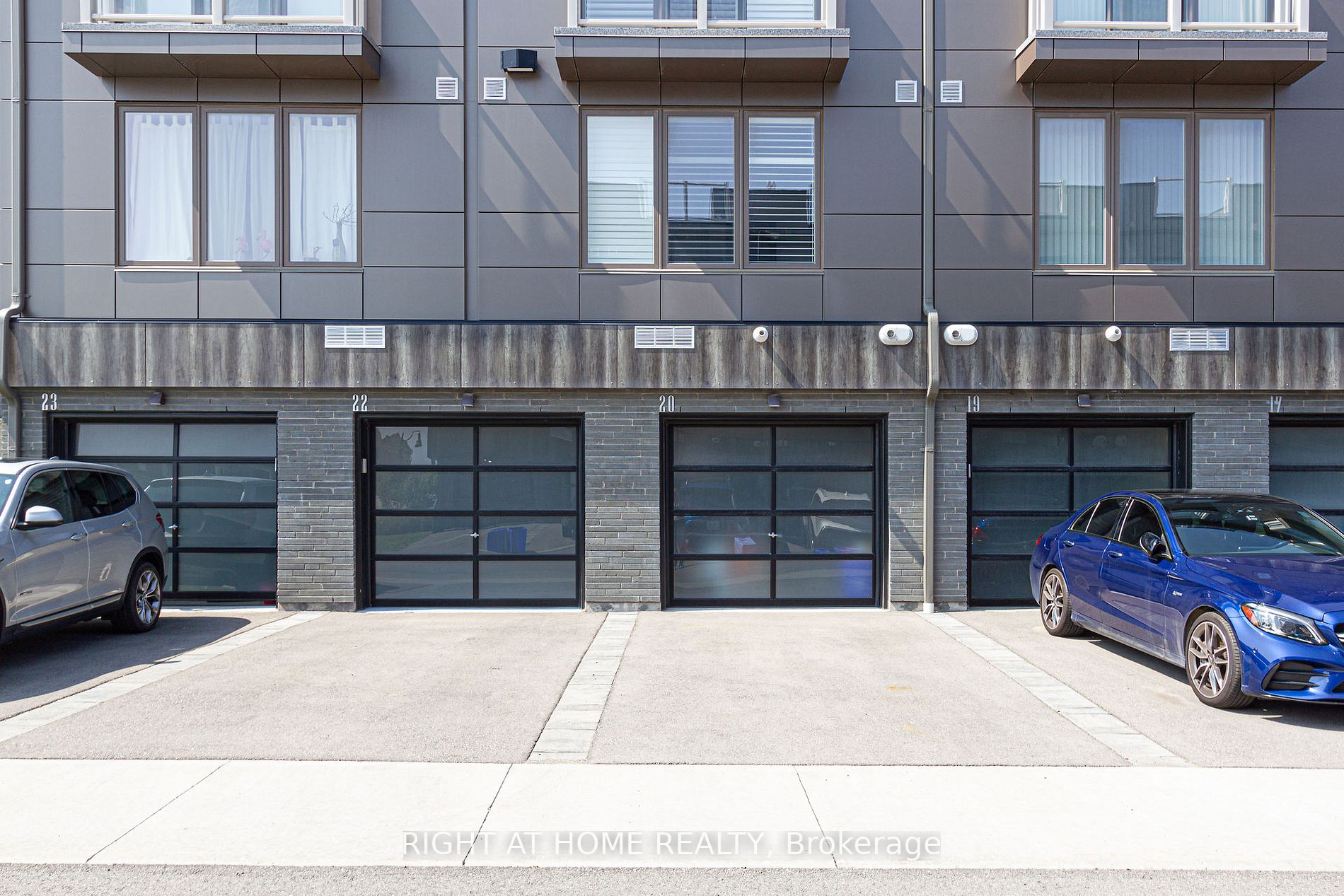 261 Skinner Rd, #22