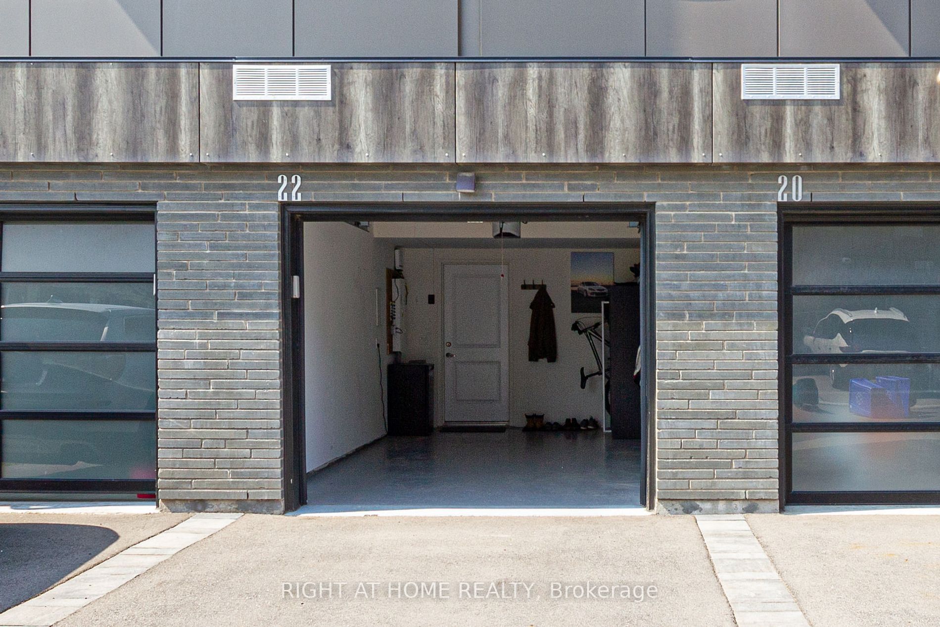 261 Skinner Rd, #22