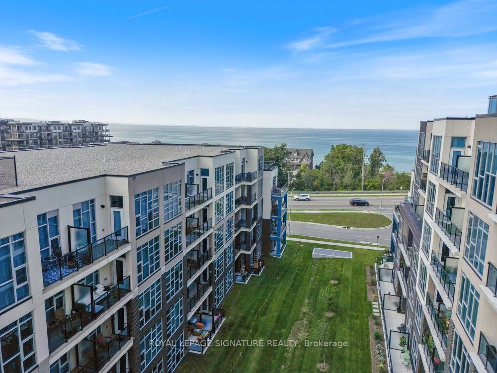 10 Concord Pl, #412