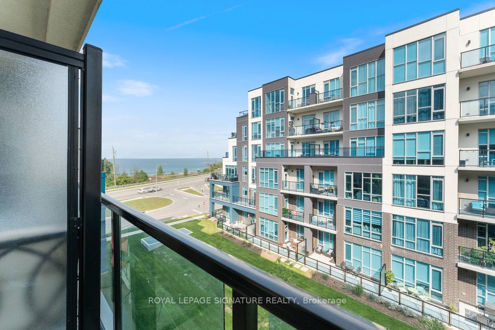 10 Concord Pl, #412