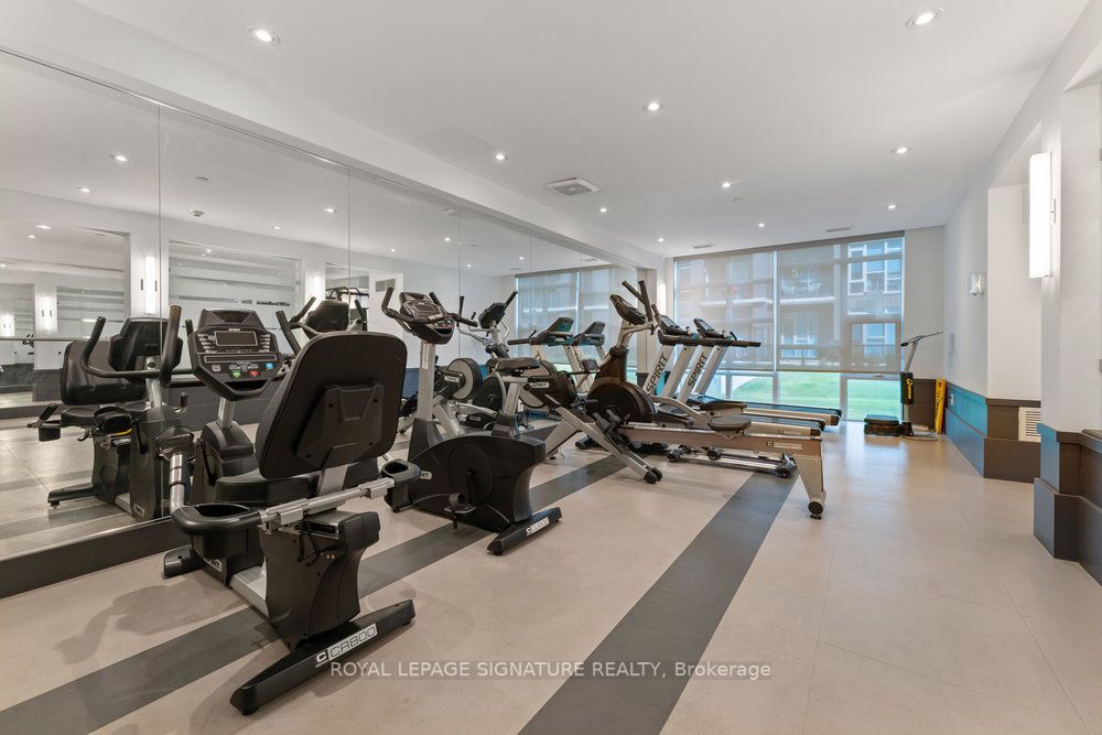 10 Concord Pl, #412