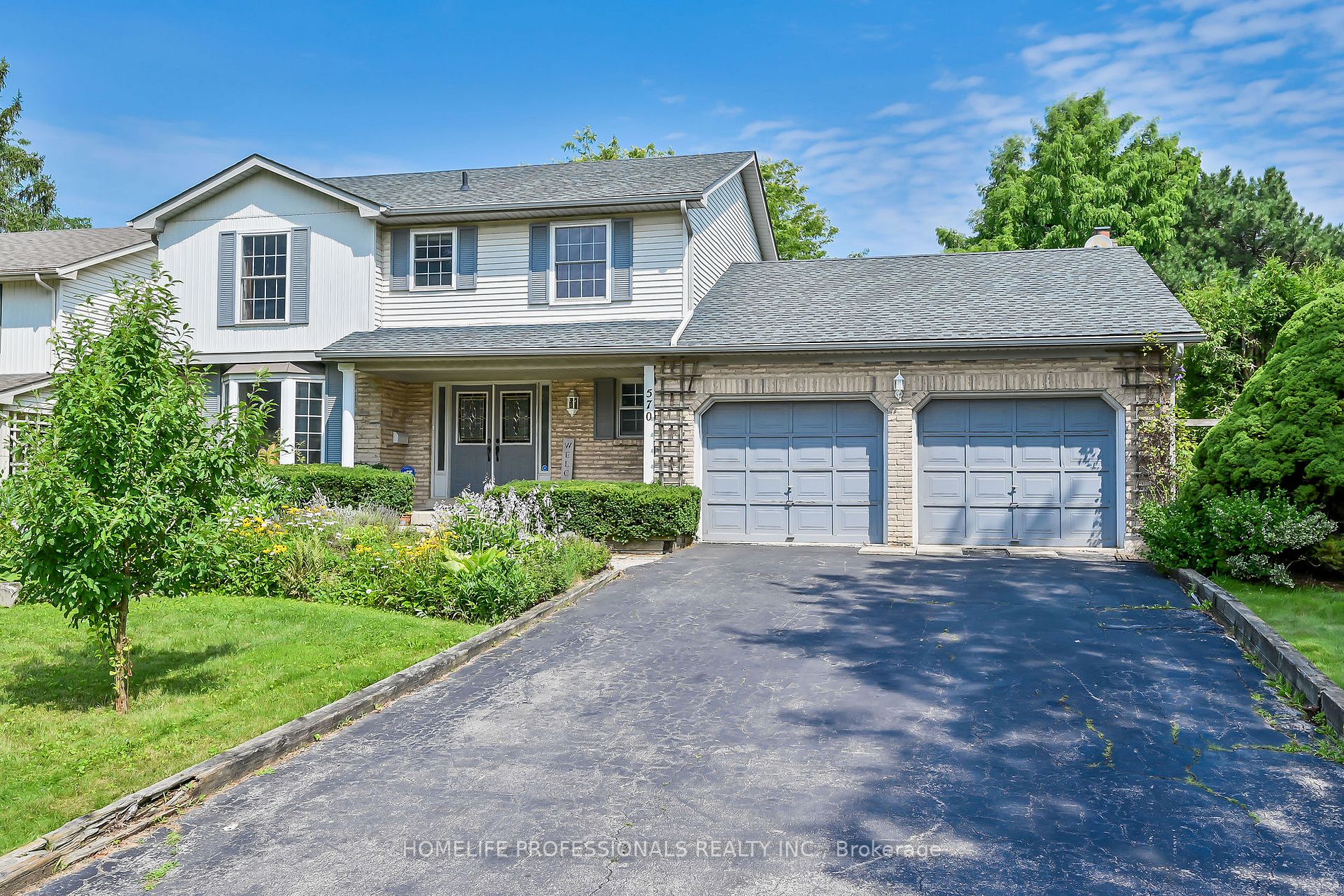 570 Tomahawk Cres