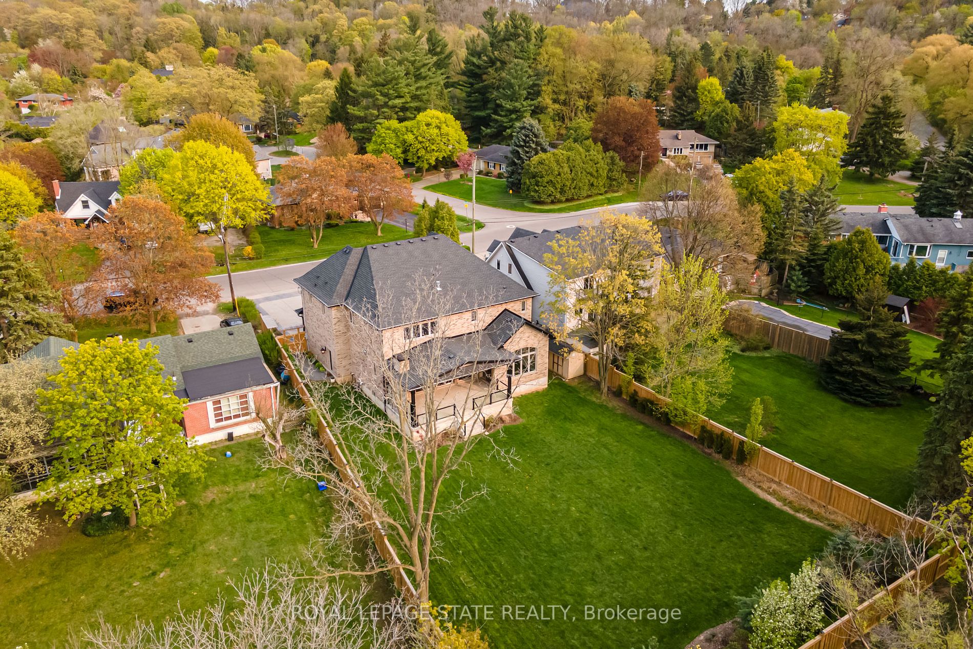 731 Montgomery Dr