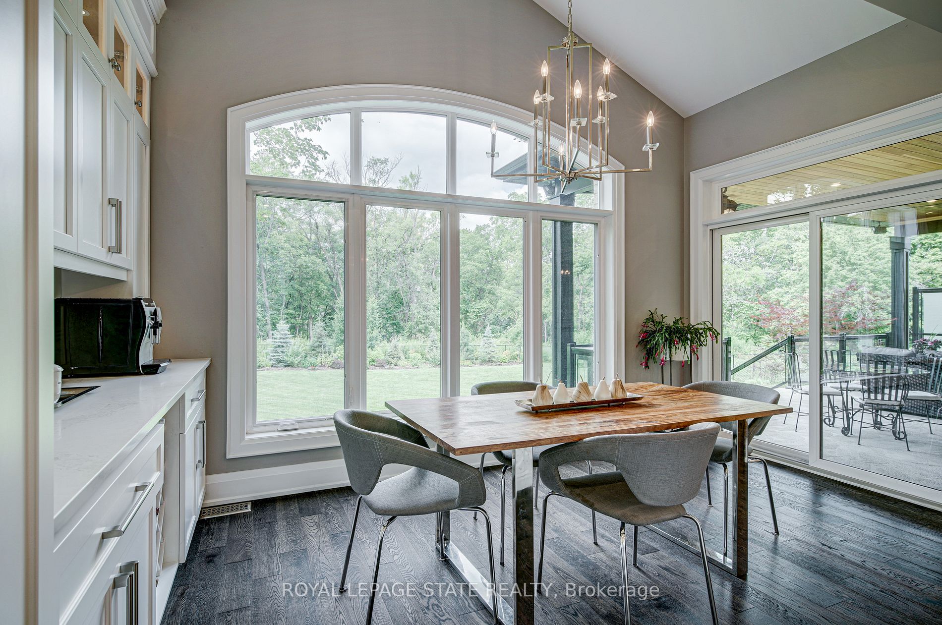 731 Montgomery Dr