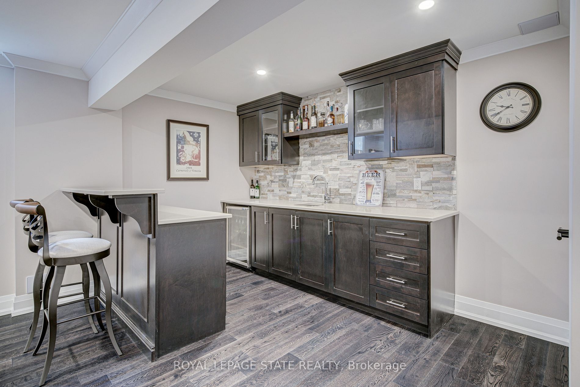 731 Montgomery Dr