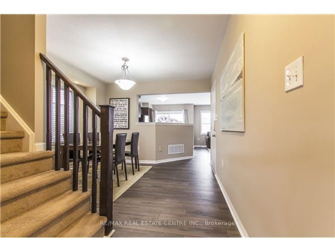 Listing X6725878 - Large Photo # 2