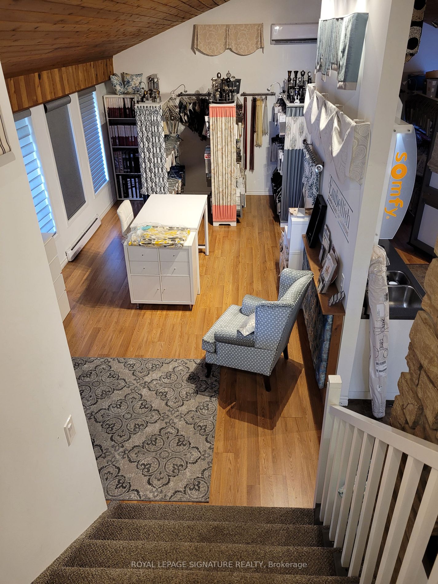 66 Elgin St W