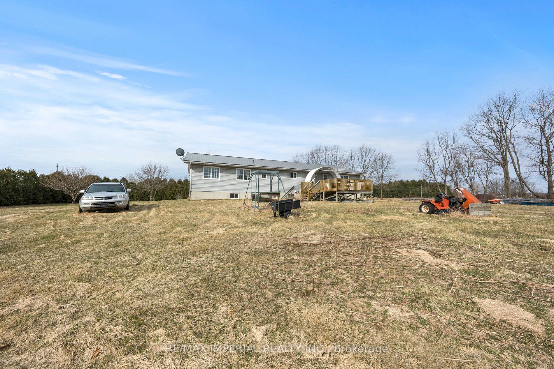 1590 Norfolk County Rd 23