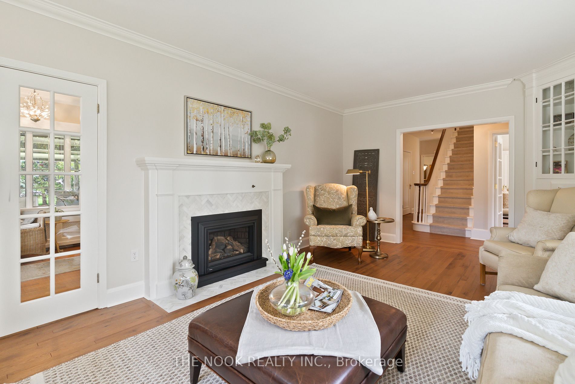 109 Bridge St W