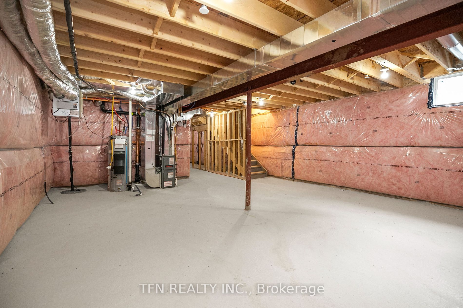 28 Bromley Dr