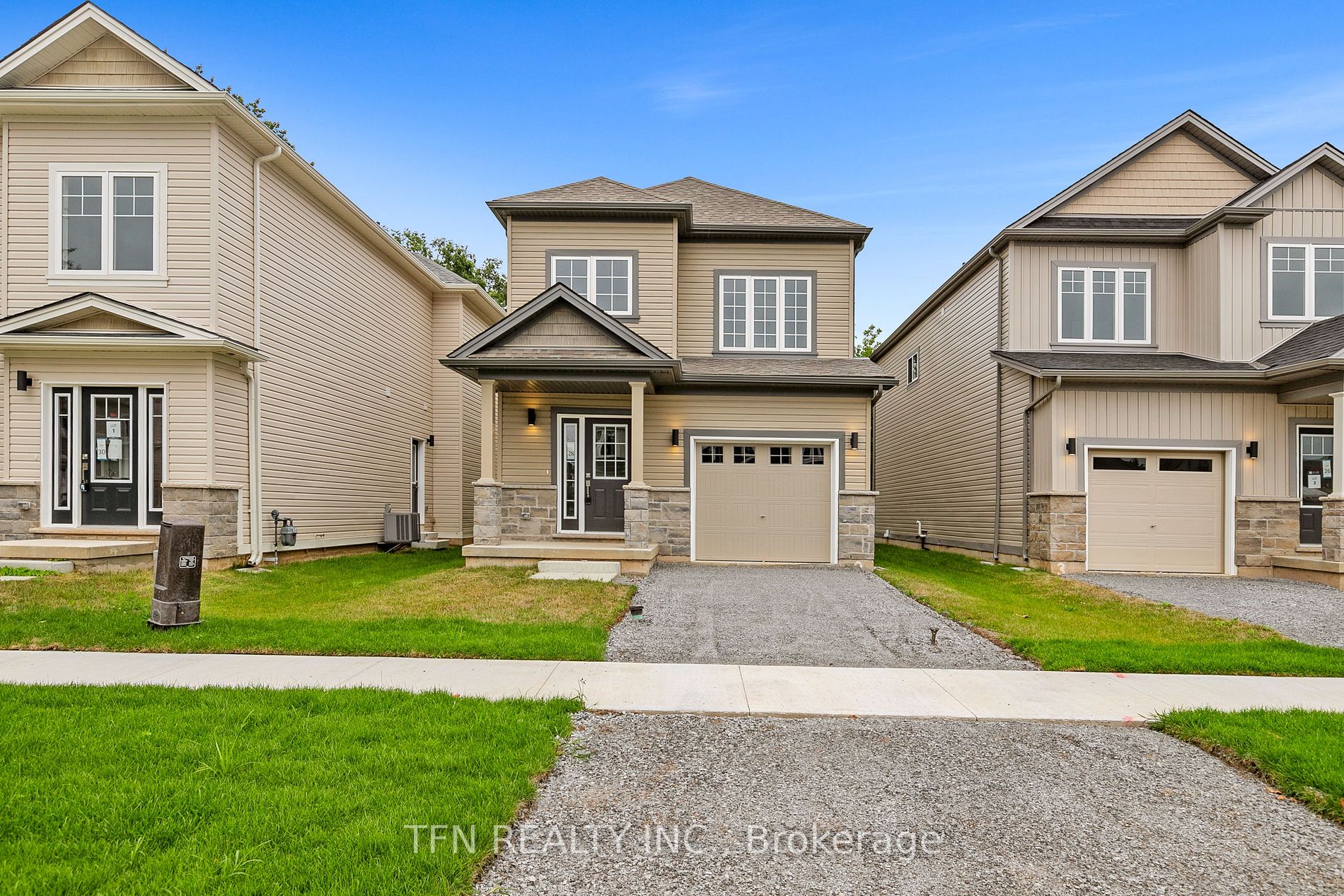 28 Bromley Dr