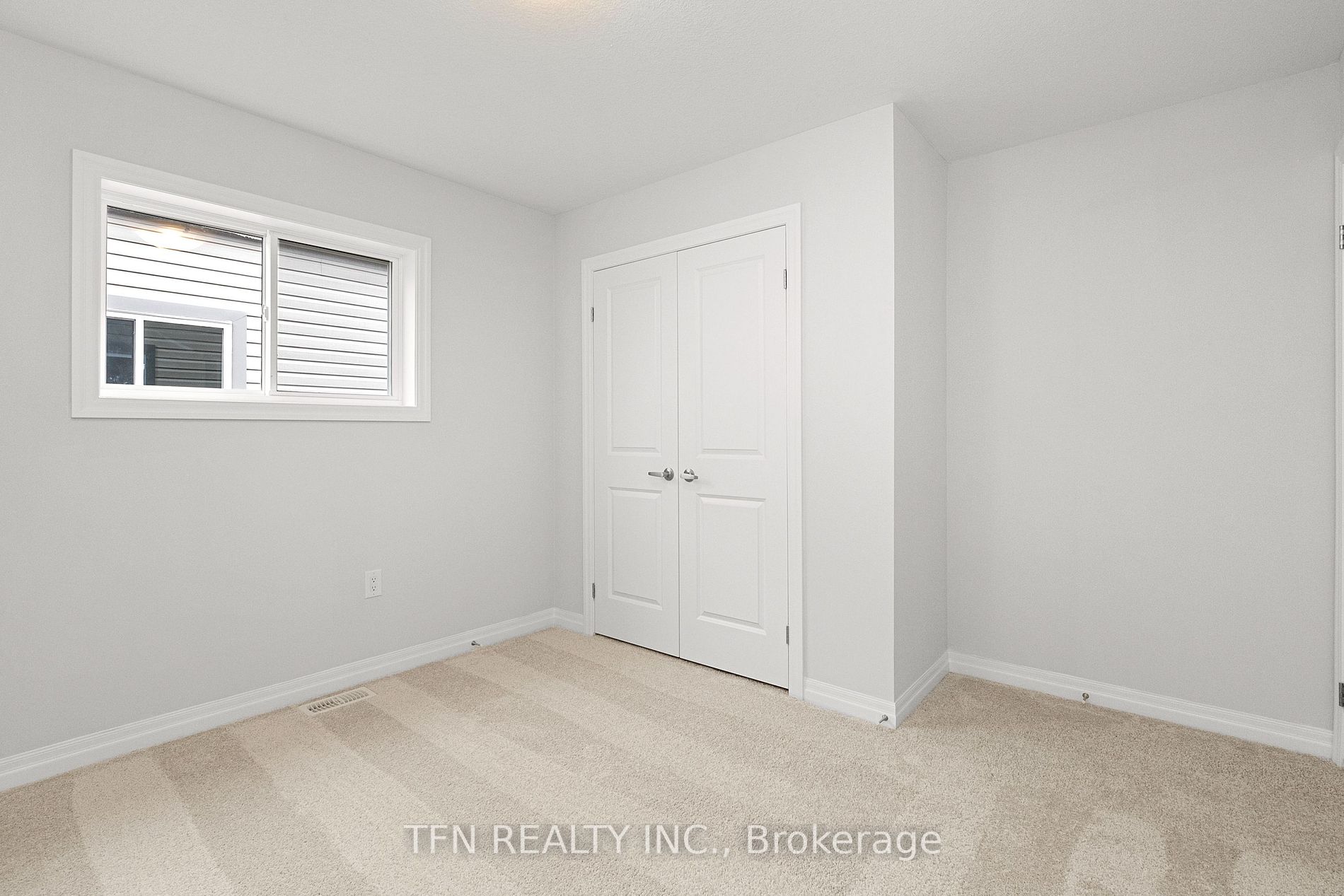 28 Bromley Dr