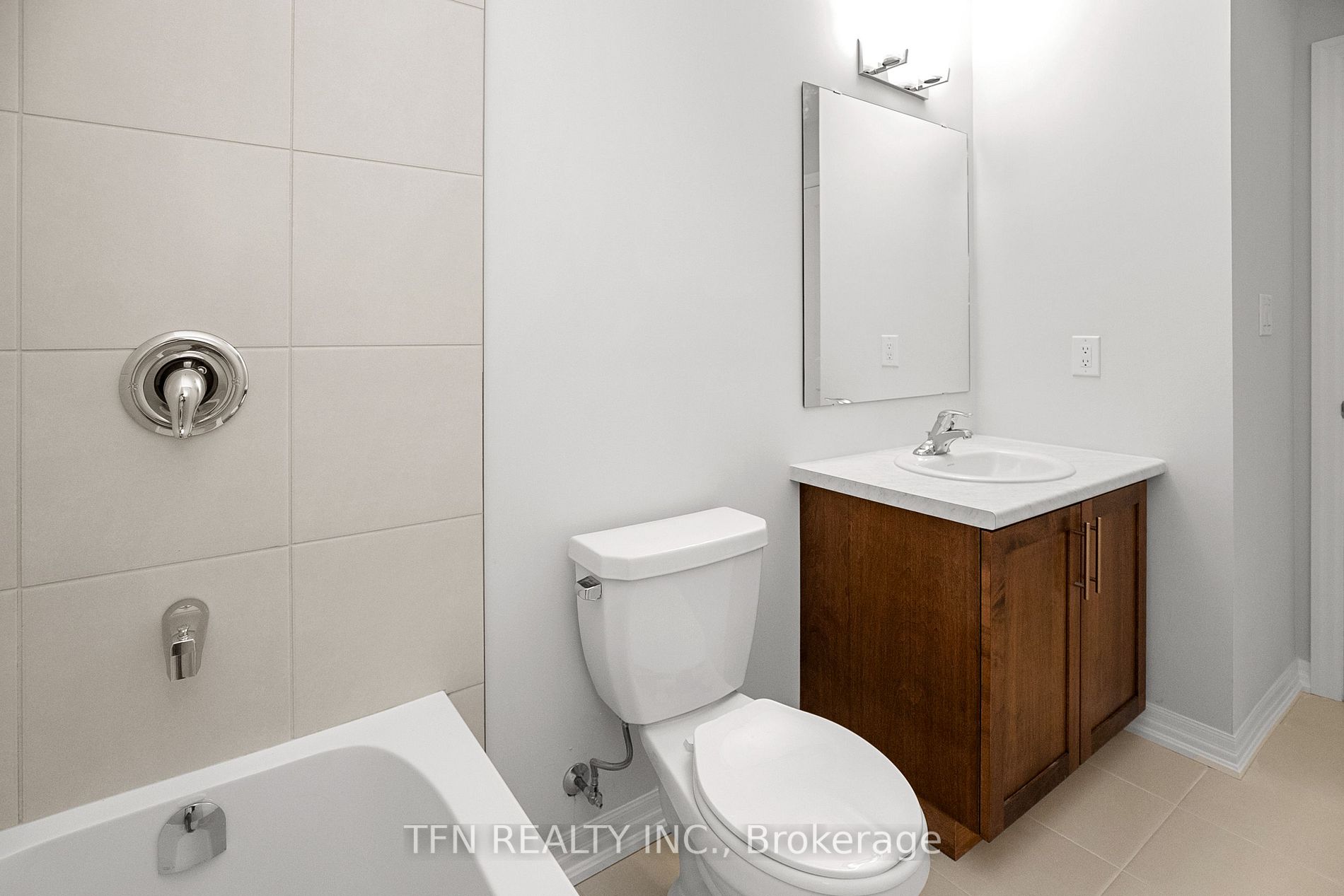 28 Bromley Dr