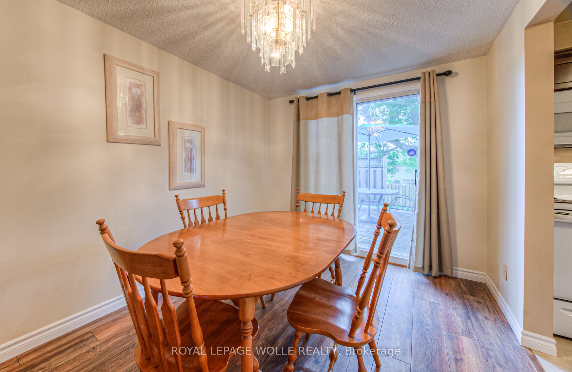 106 Millwood Crescent