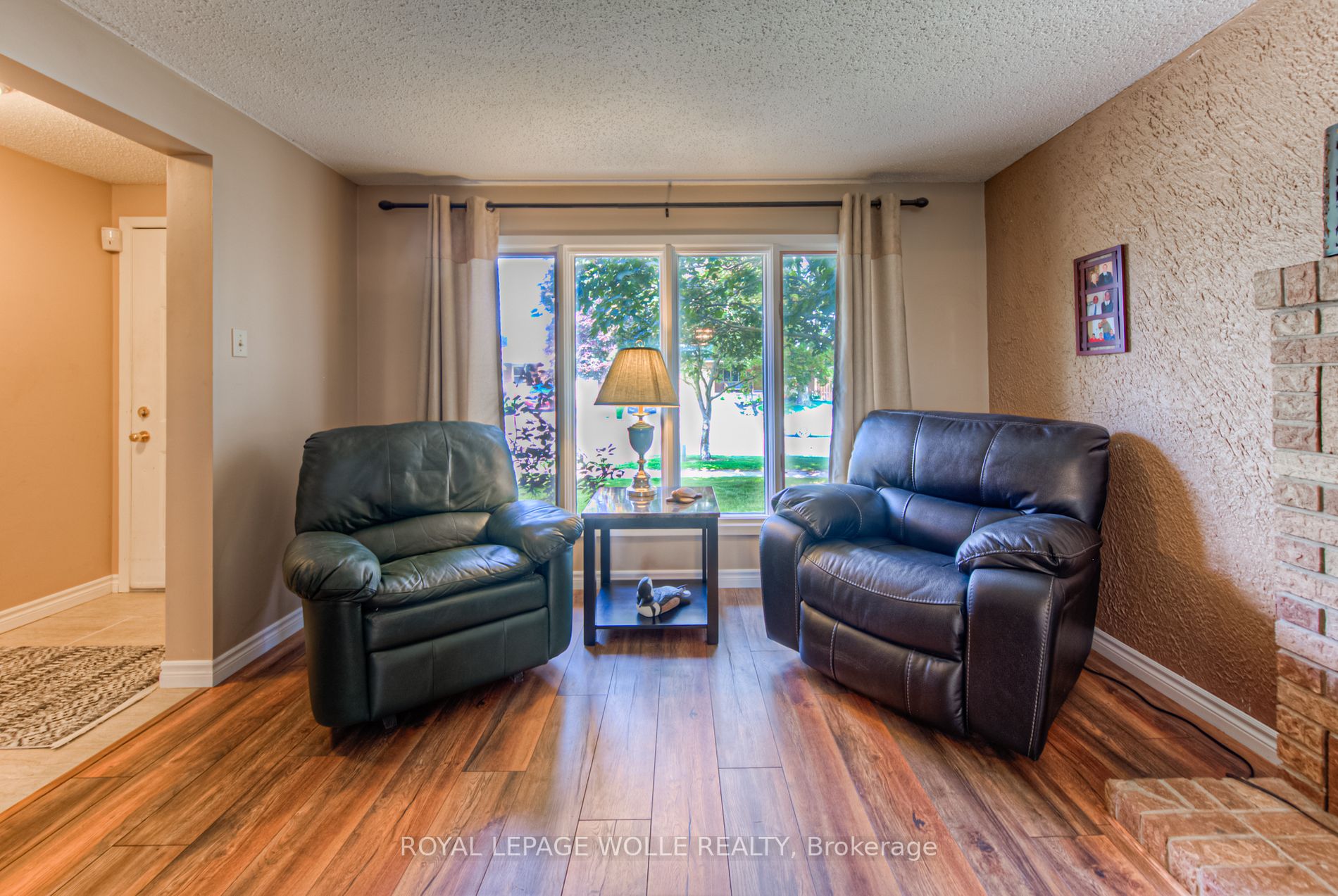 106 Millwood Crescent