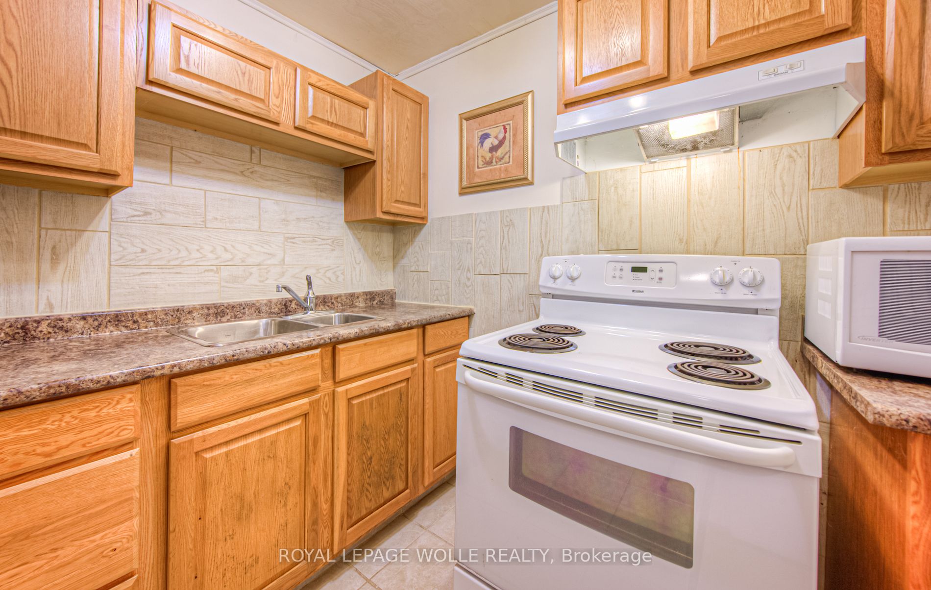106 Millwood Crescent