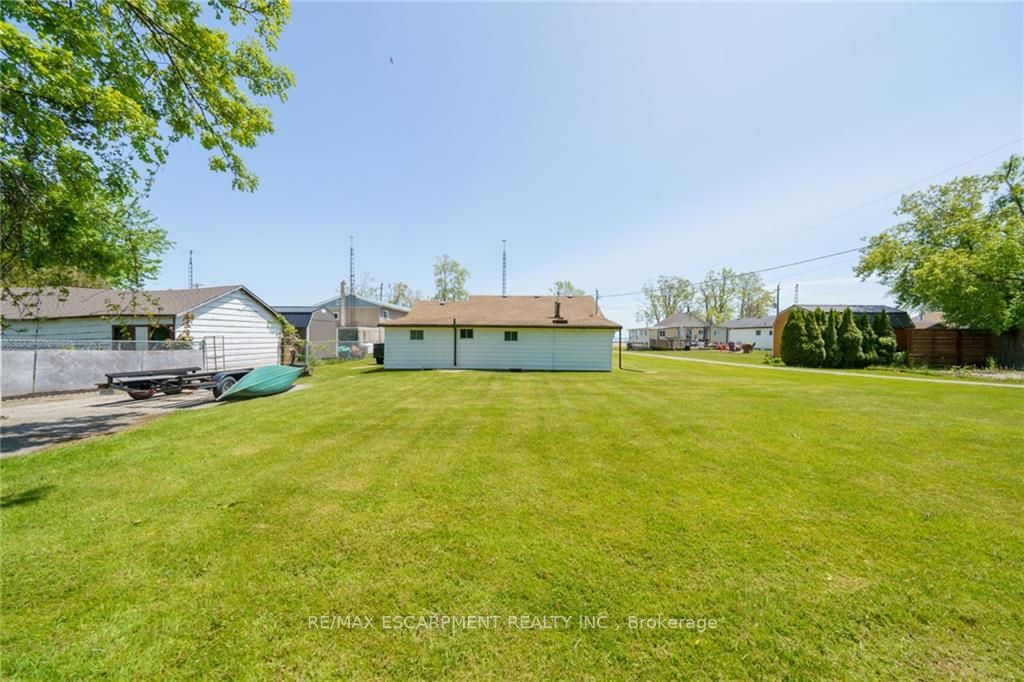 103 Cedar Dr