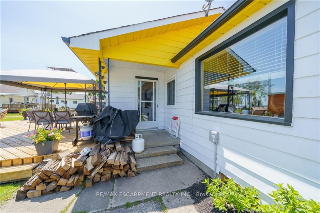 103 Cedar Dr