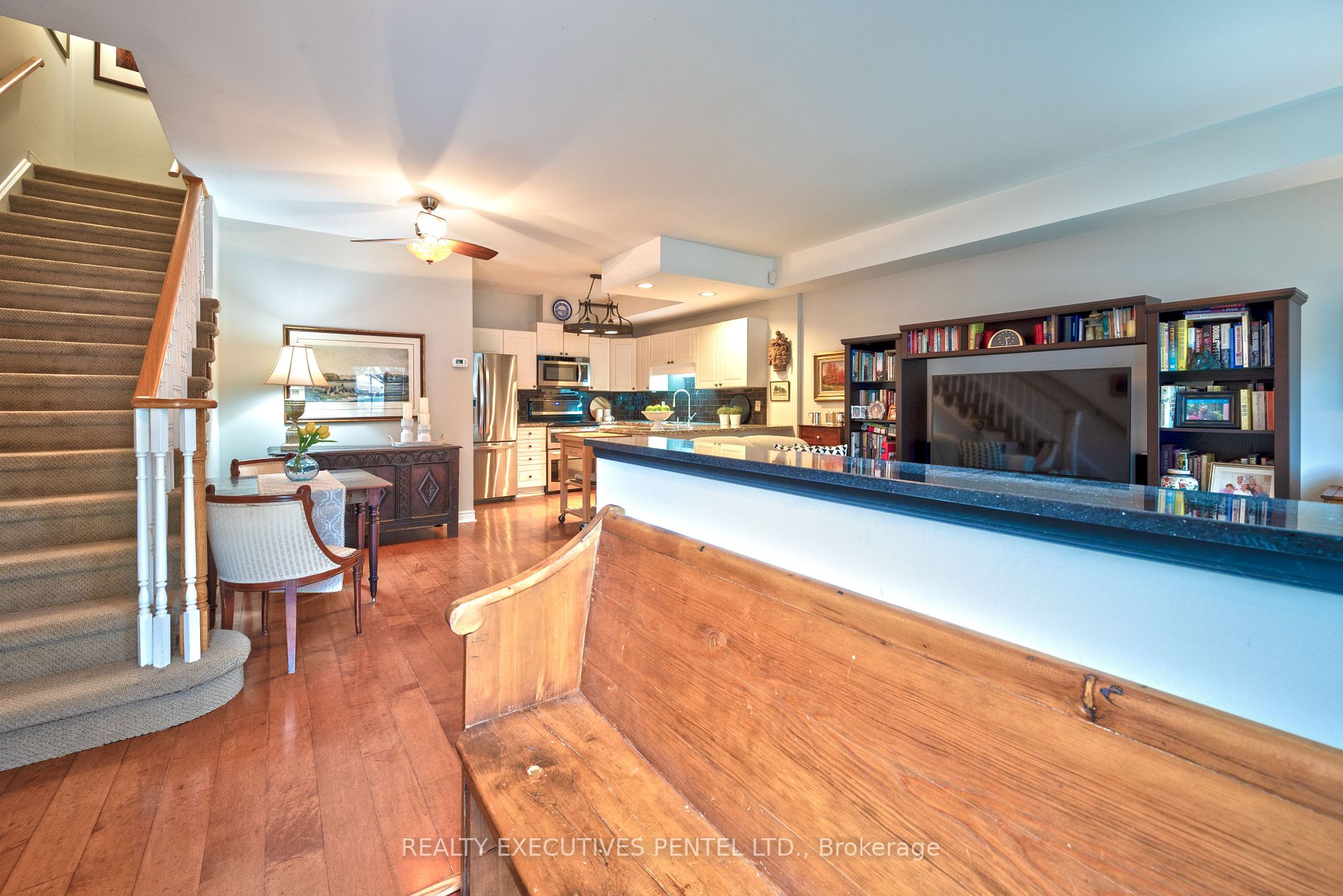 130 Hibernia St, #3