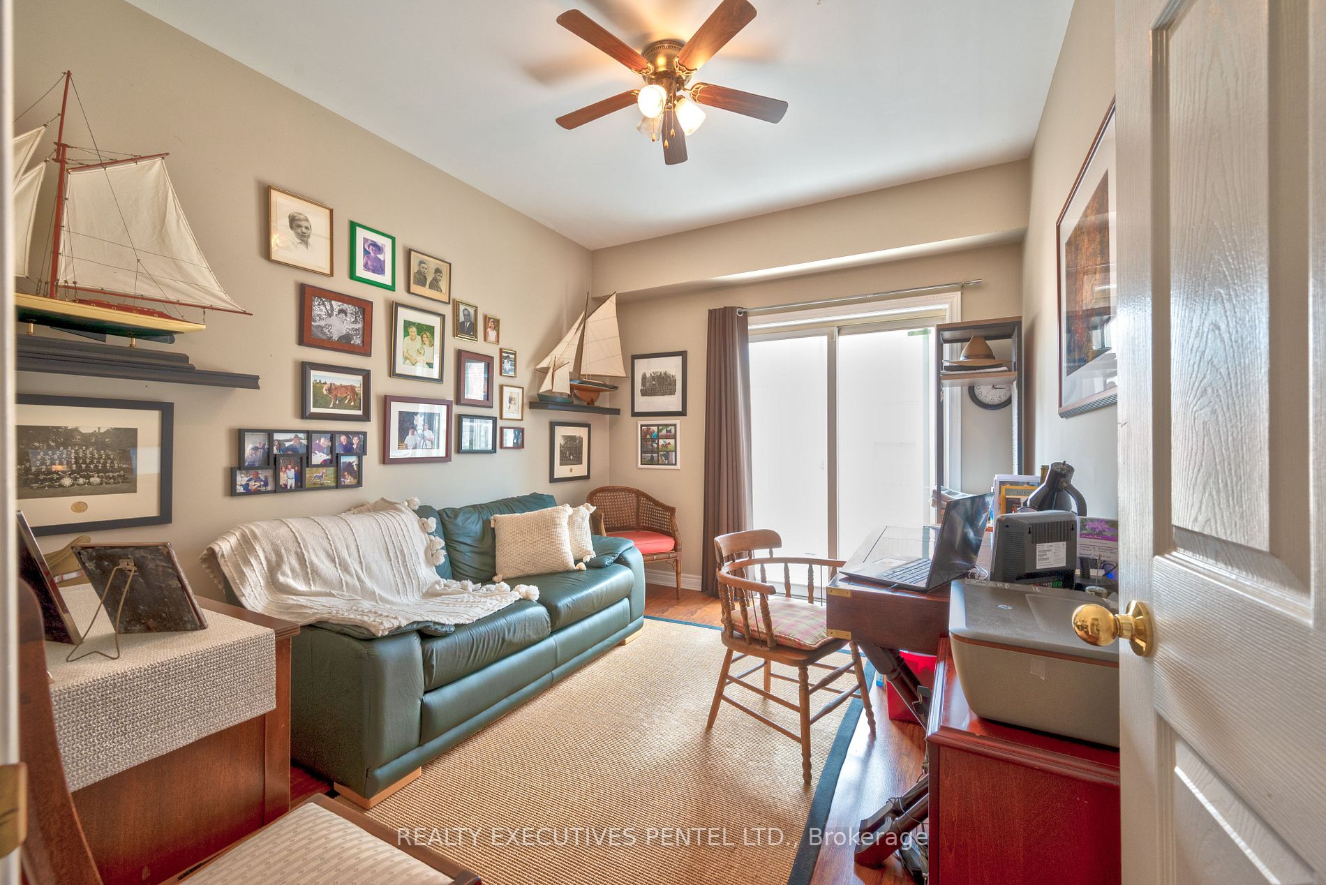 130 Hibernia St, #3