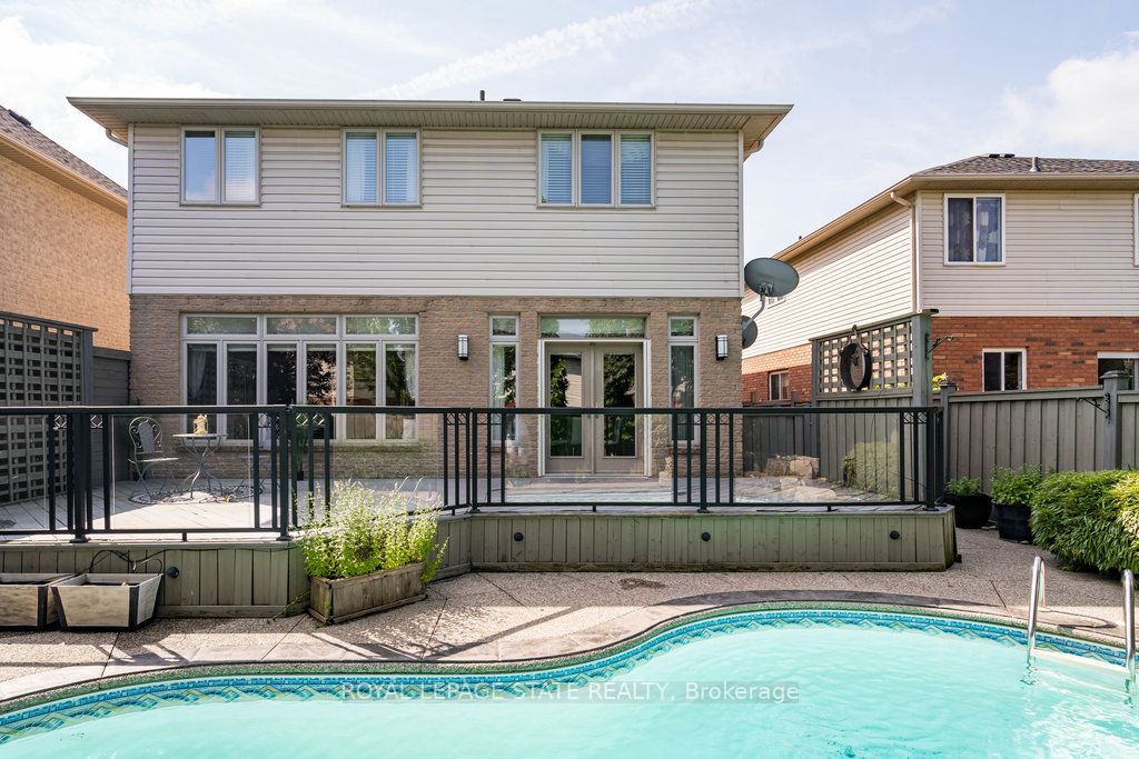 35 Holkham Avenue