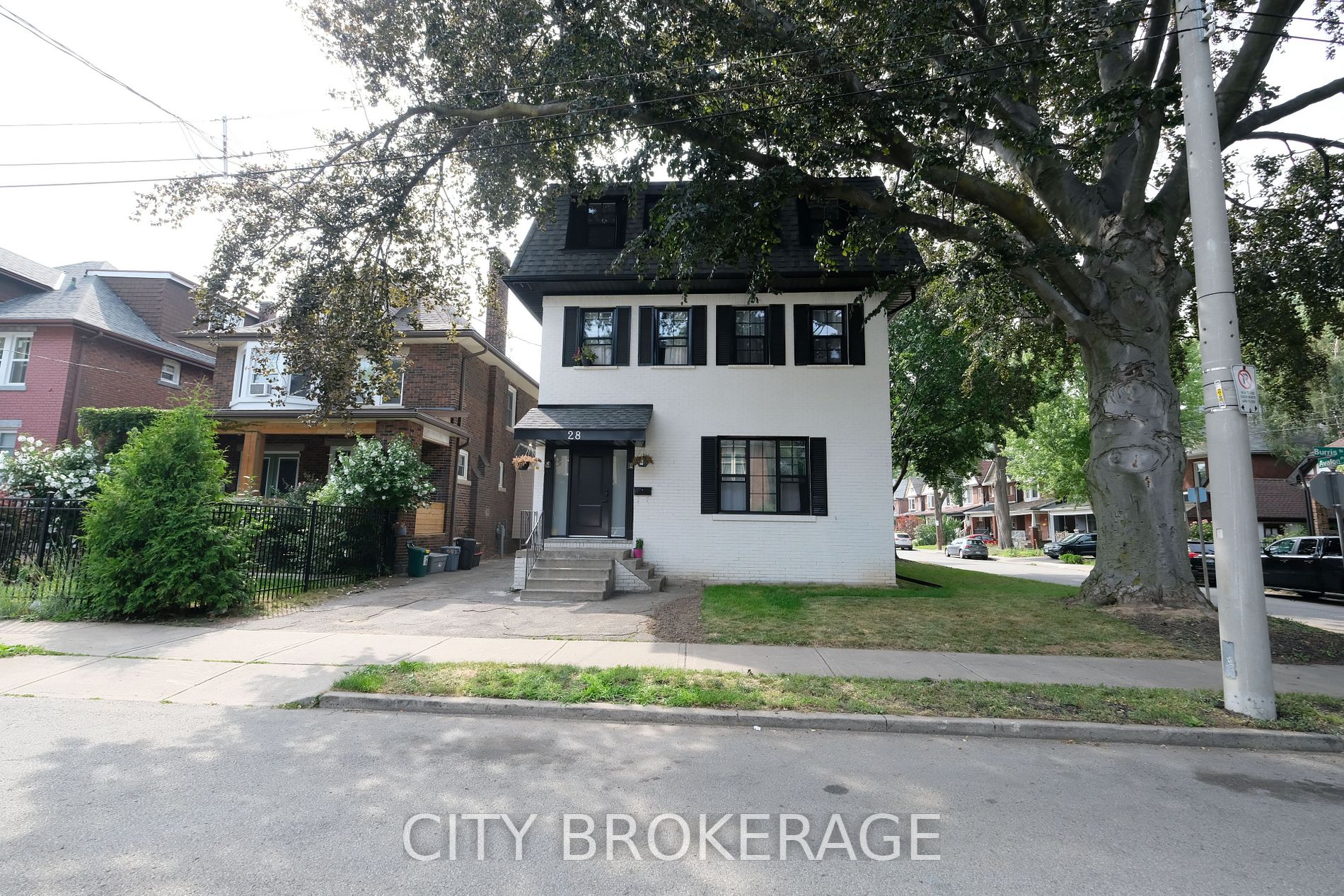 28 Burris Street