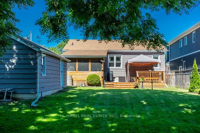36 Durham Rd
