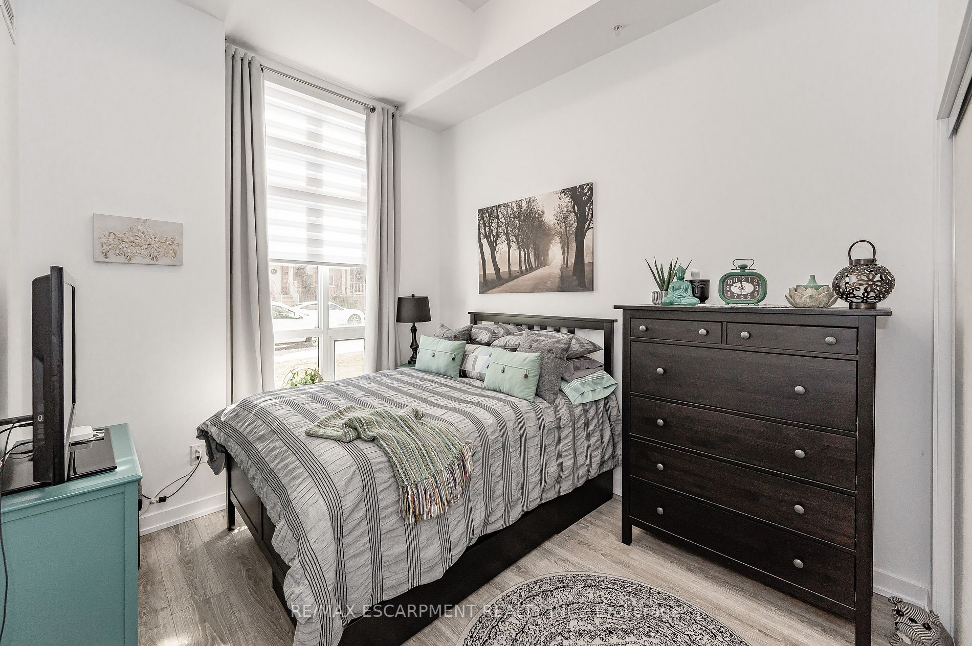 81 Robinson St, #103