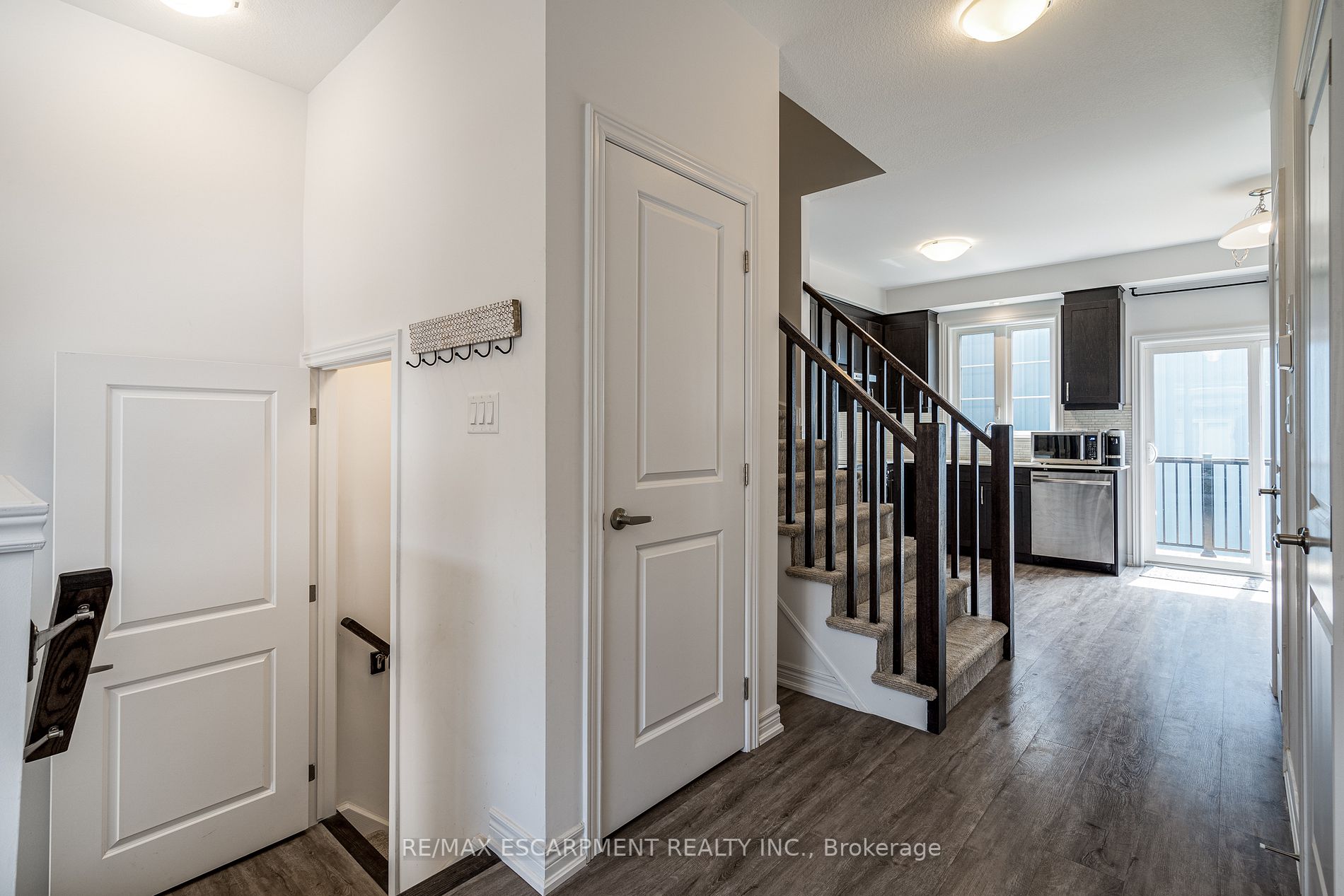 575 Woodward Ave, #90