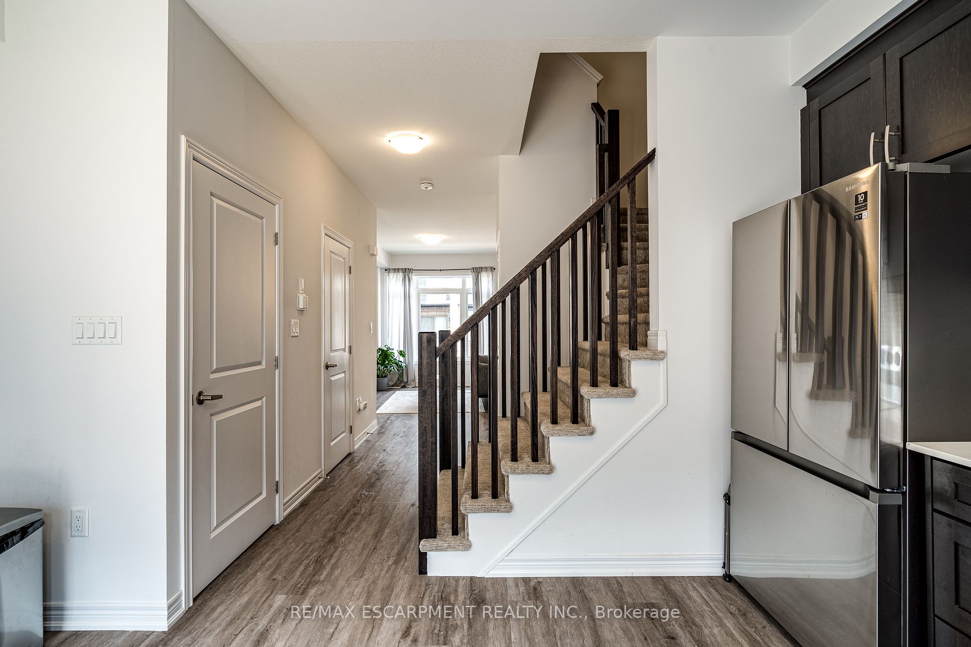 575 Woodward Ave, #90