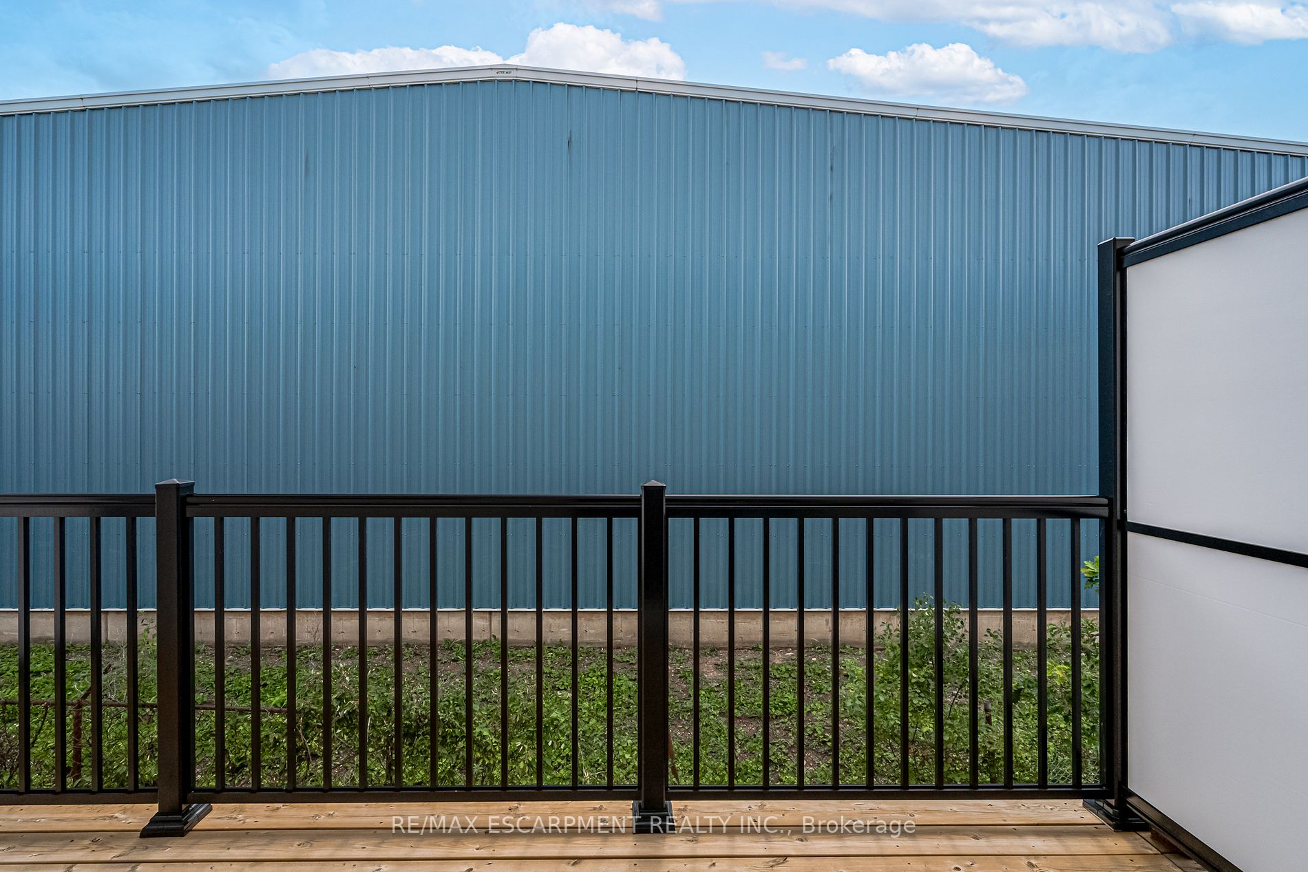 575 Woodward Ave, #90