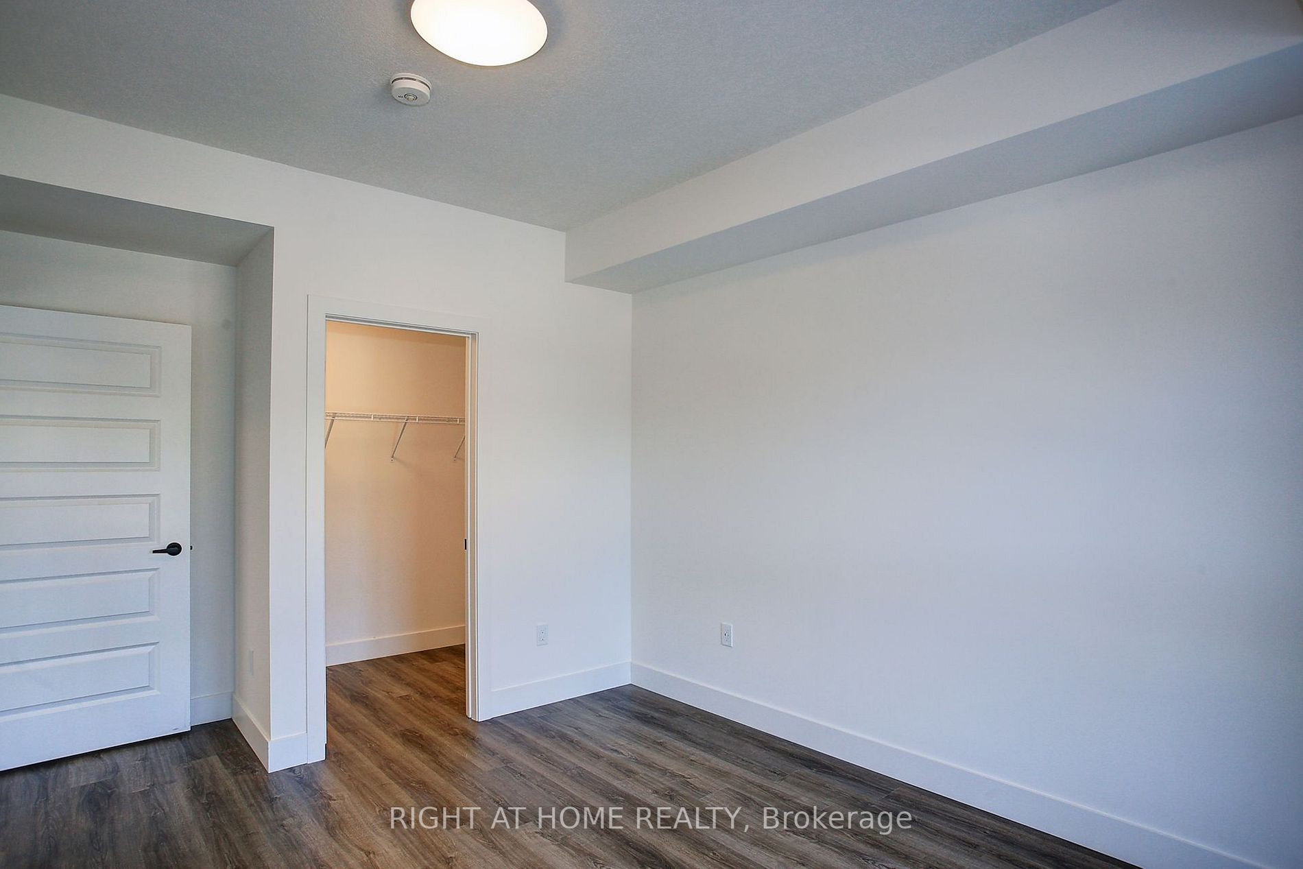 1201 Lackner Place N, #205