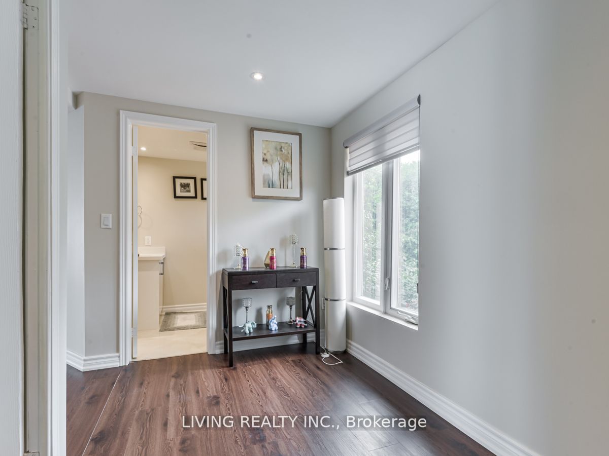 Listing X6731648 - Large Photo # 19