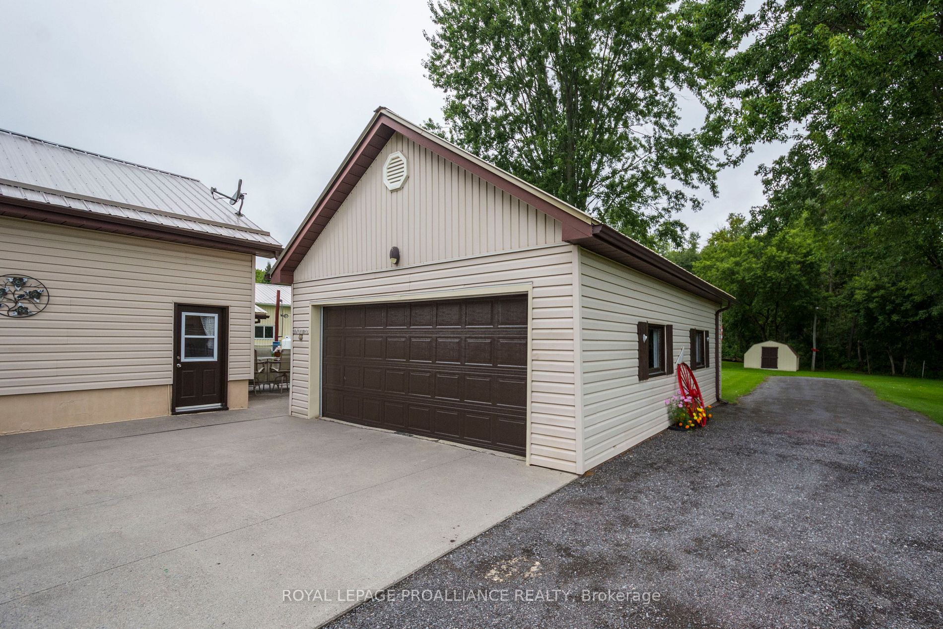 190 Gardenville Rd
