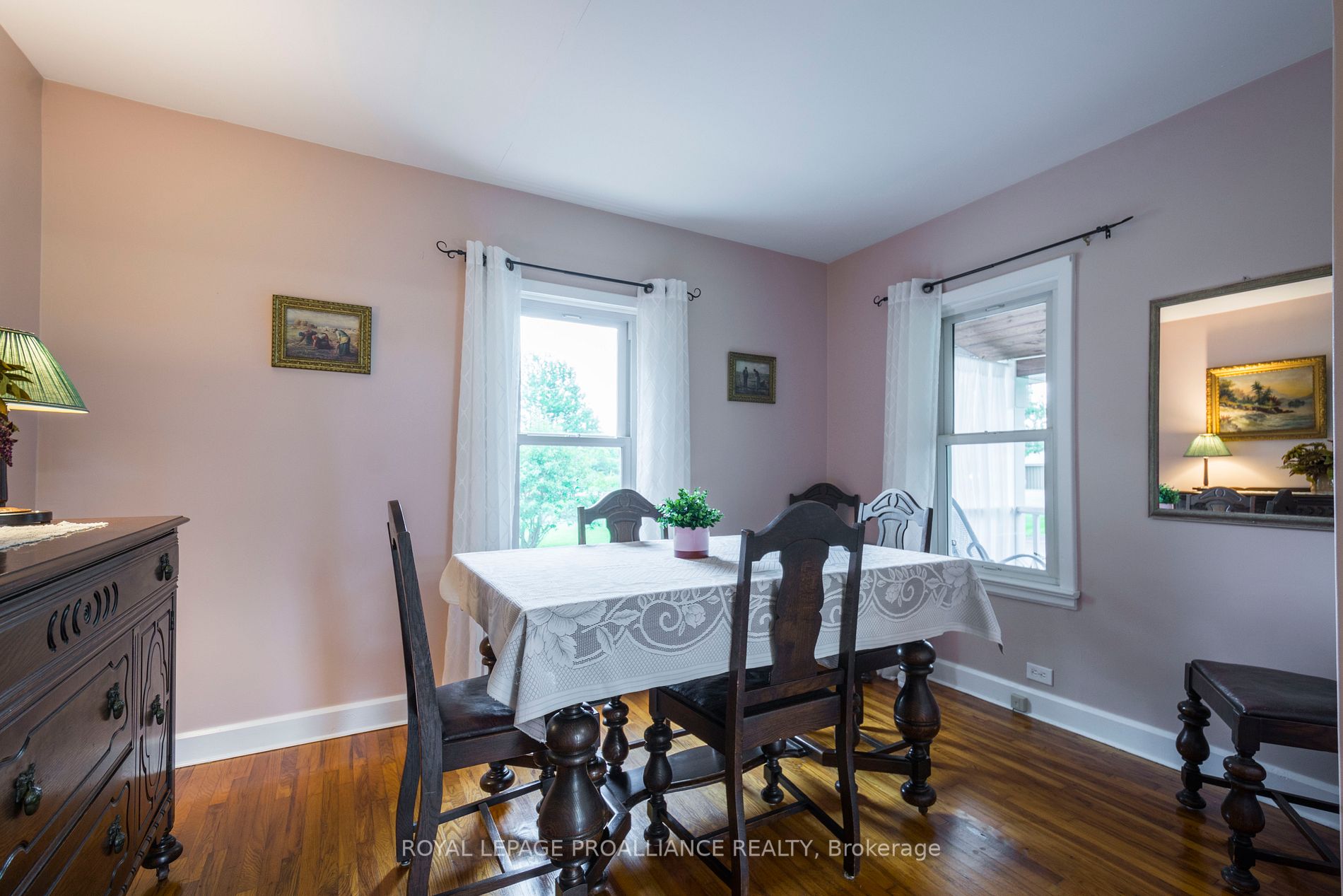 190 Gardenville Rd
