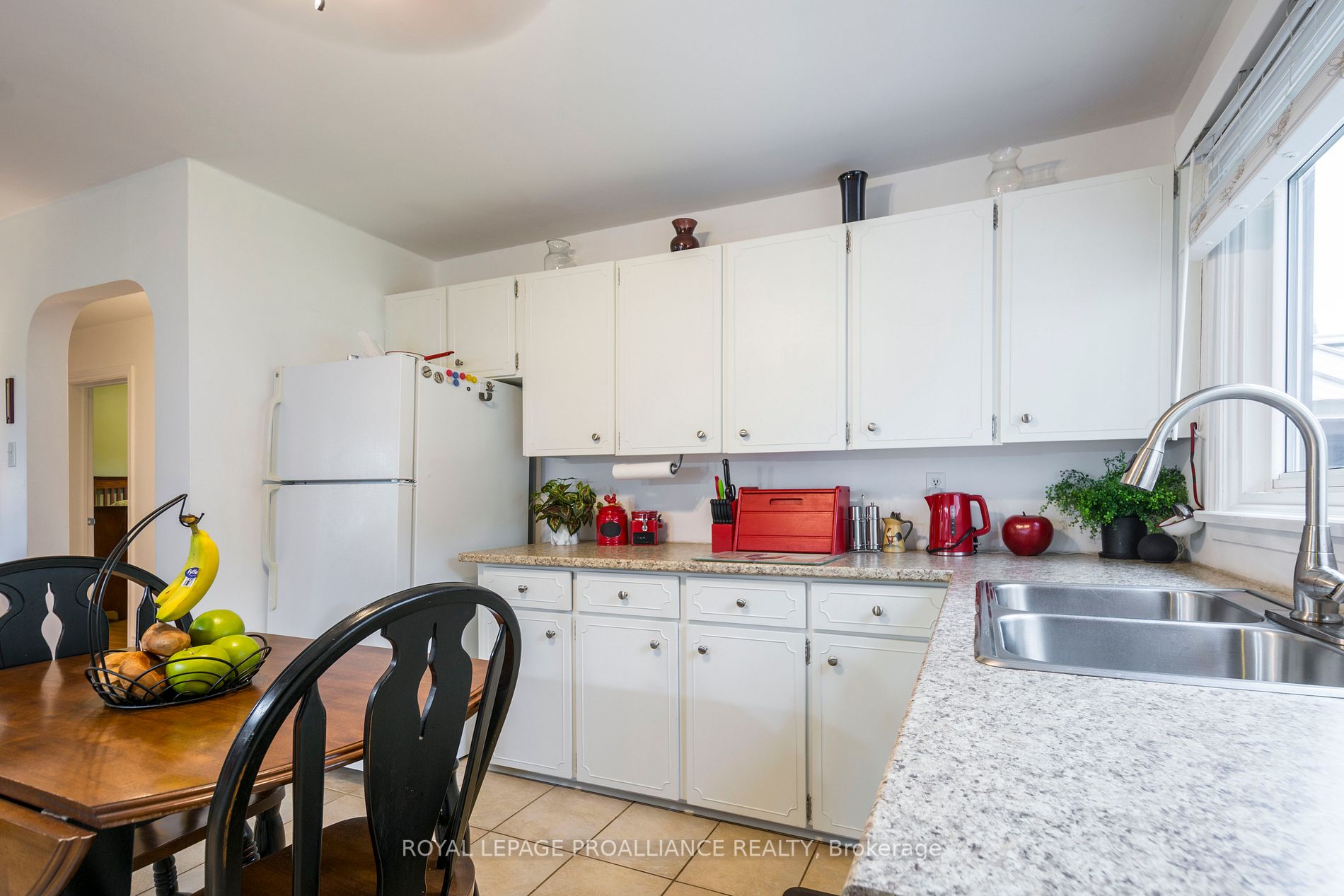 190 Gardenville Rd