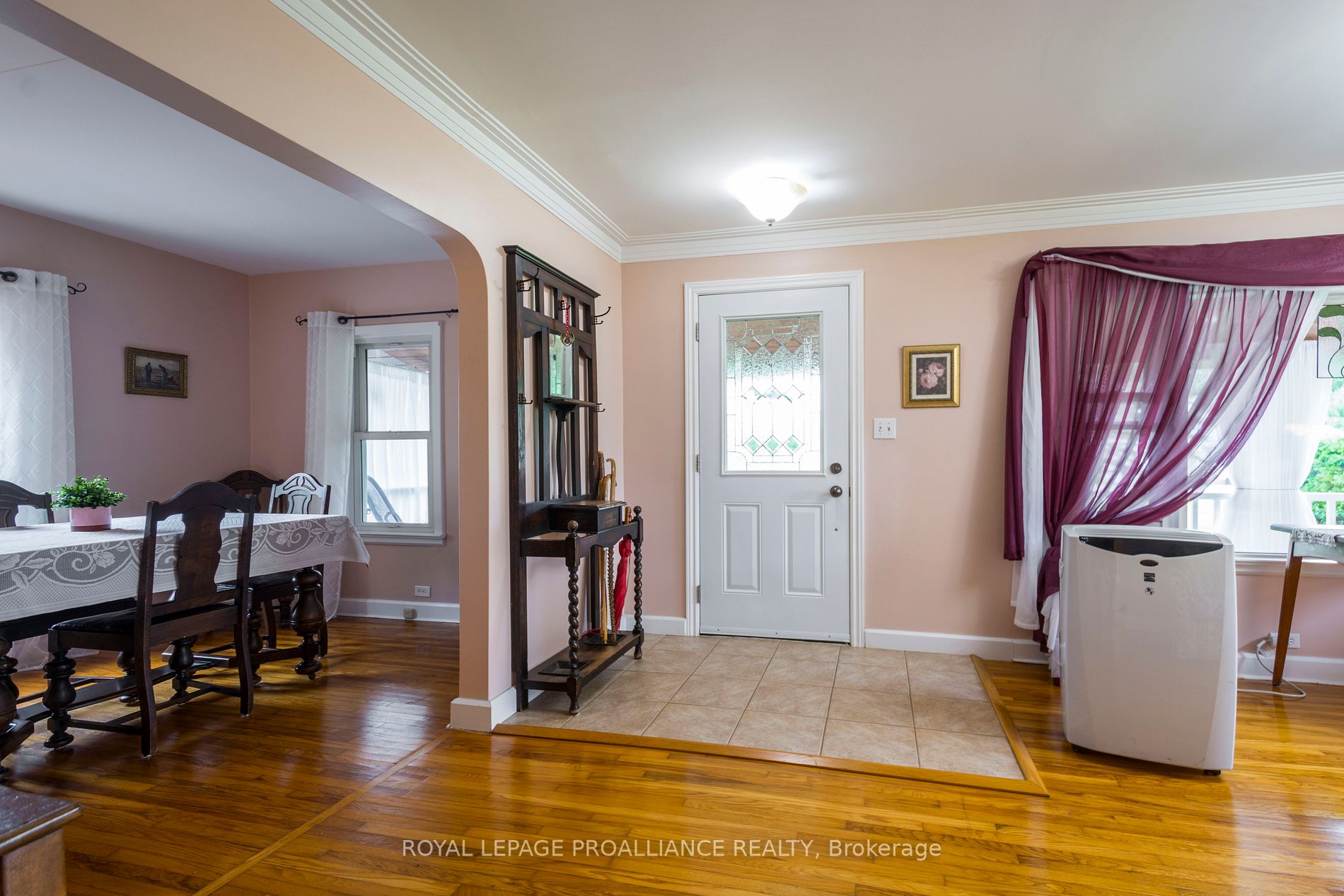 190 Gardenville Rd