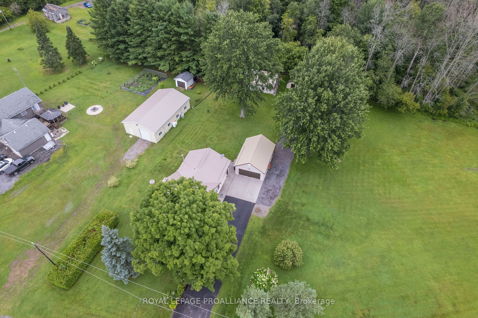 190 Gardenville Rd