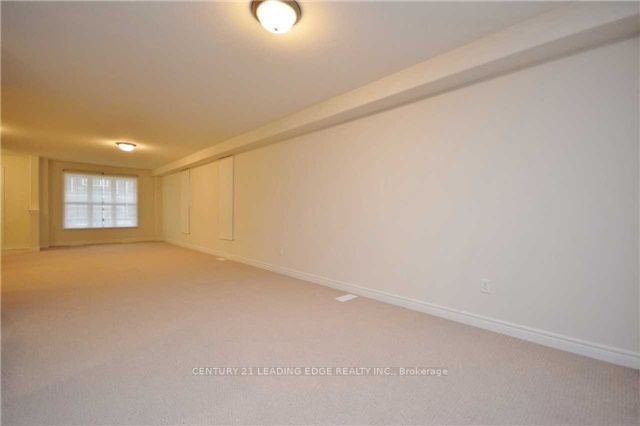 114 Rothwell Gdns