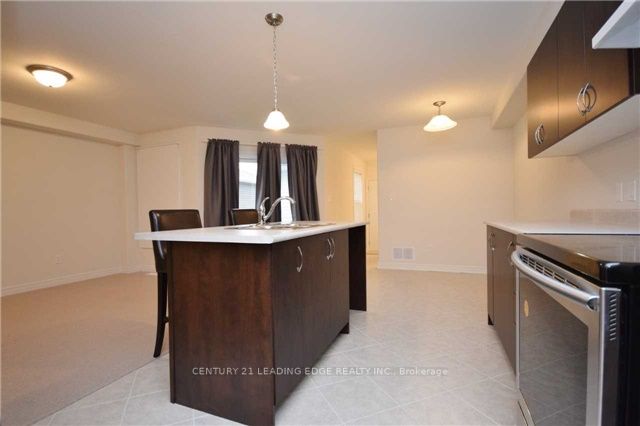 114 Rothwell Gdns