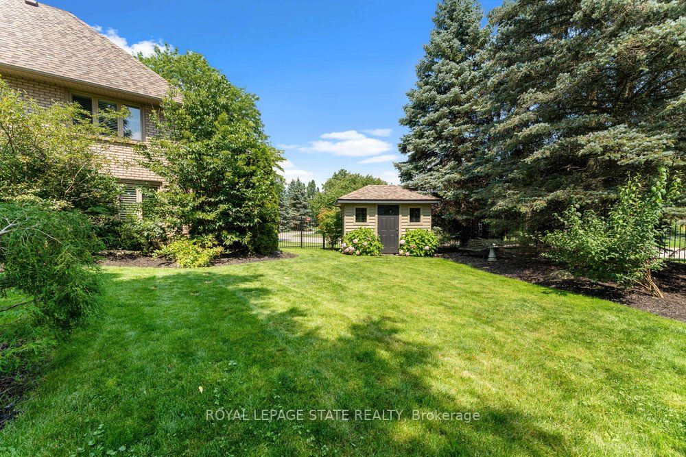 96 Deerview Pl